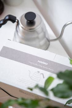 Hario Bloom V60 Buono Drip Kettle - 1.2L - Balance Coffee