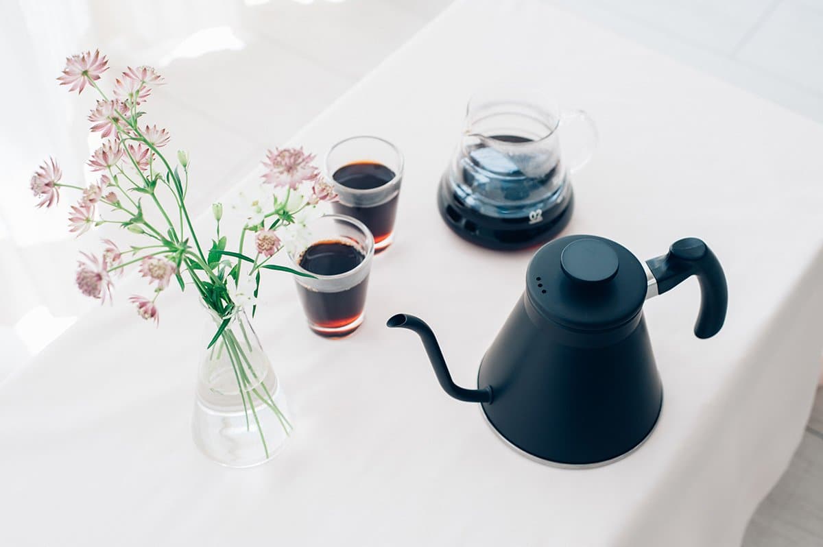 Hario V60 Fit Drip Kettle Matte Black - 800ml - Balance Coffee