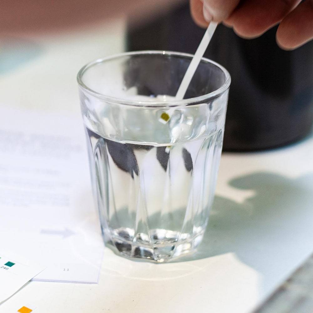 Glass with ice 