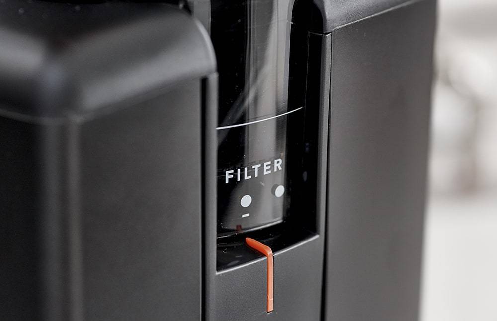 Wilfa Svart Aroma Precision Coffee Grinder (Black) - Balance Coffee